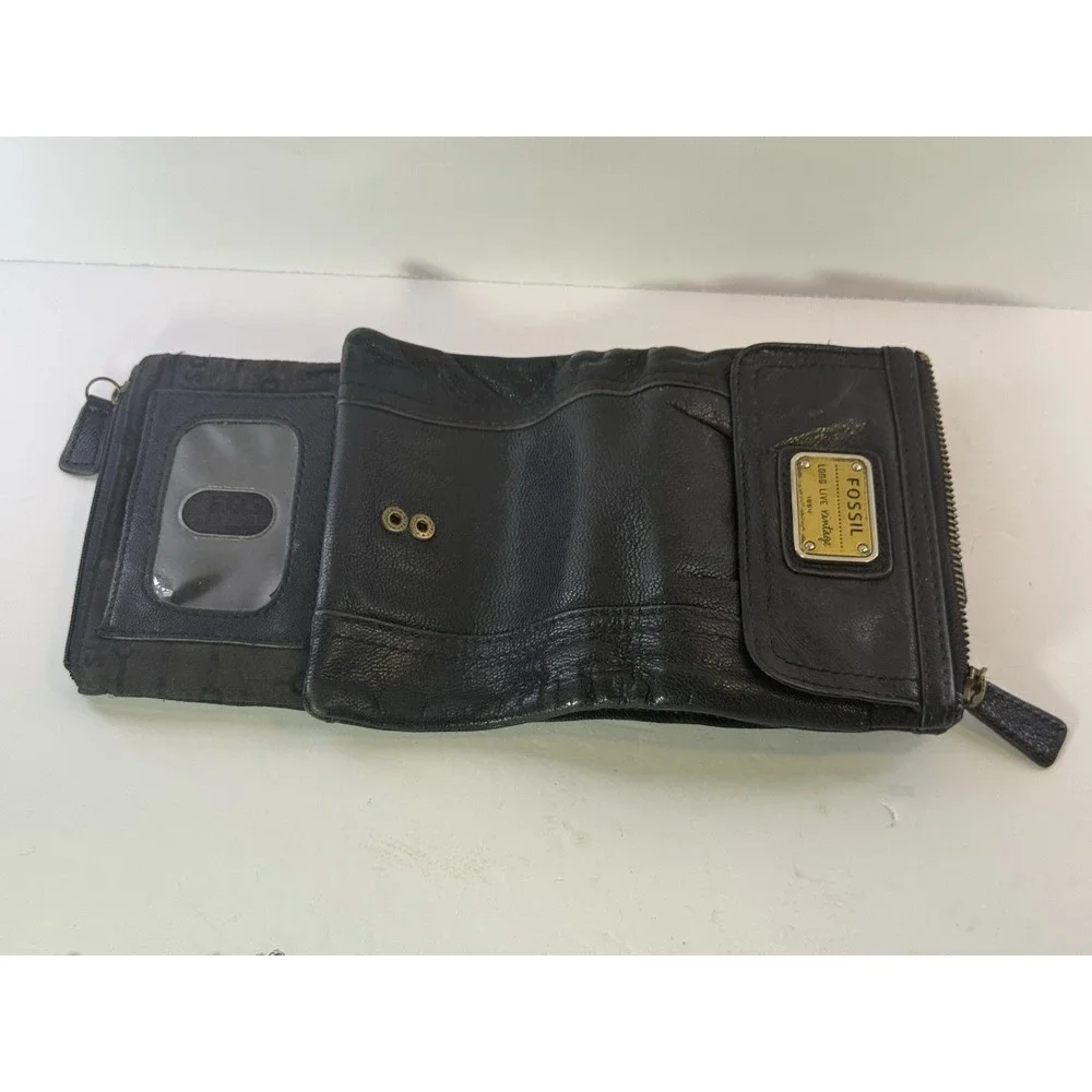 Fossil Long Live Vintage 1954 Emory Black Leather Lambskin Clutch Wallet Bifold